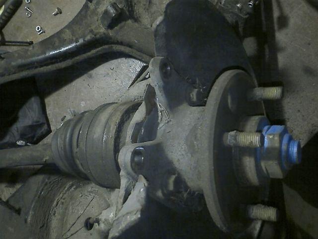 Ford Sapphire Rear HUB and Carrier &; Caliper Mounting
