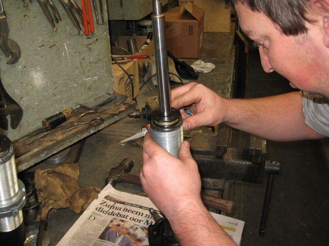 DatsunCoilOver87.jpg