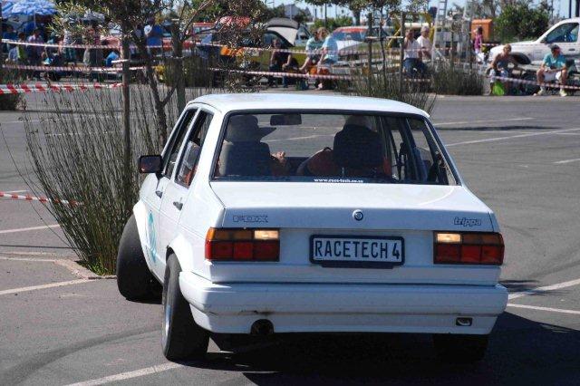 40D Selina Botes - Herman Mathee - VW Fox_0.jpg