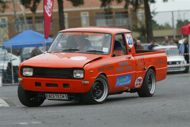 649E3956_0.JPG