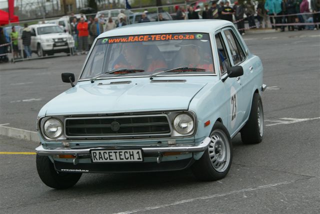 649E3970_0.JPG