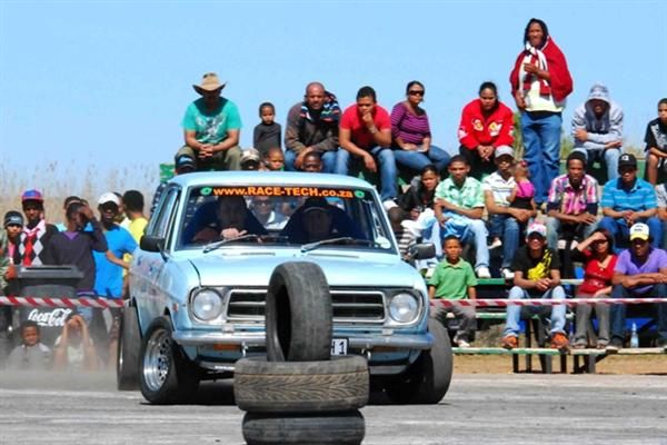 Herman and Mike Class F Datsun 1200