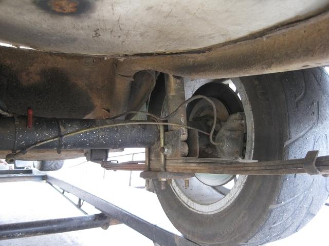 Datsun1200Rear2